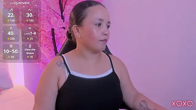 linda rios  online show from July 2026 08:25:01 PM