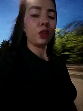 Snapshot of KathaDanger chatting on September 2025 11:06:02 PM KathaDanger online show from September 2025 11:06:02 PM