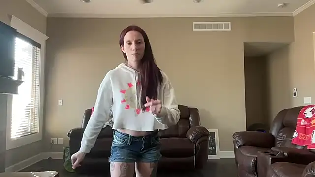 yourstrulylivy69 online show from March 2025 08:31:02 PM