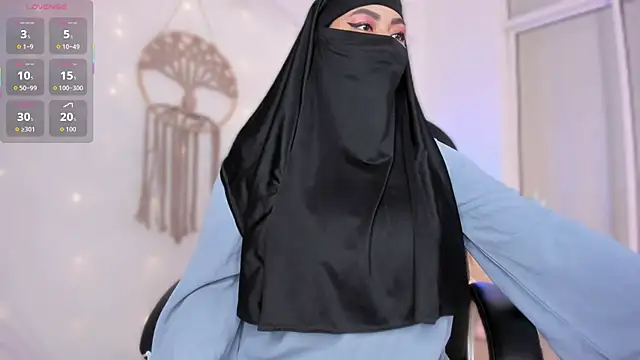 jazmin anbar online show from December 2025 05:05:01 AM