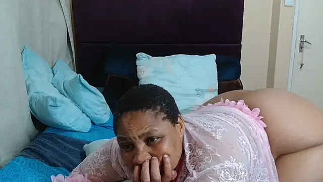 Snapshot of Bbw255 chatting on July 2026 10:12:01 PM Bbw255 online show from July 2026 10:12:01 PM