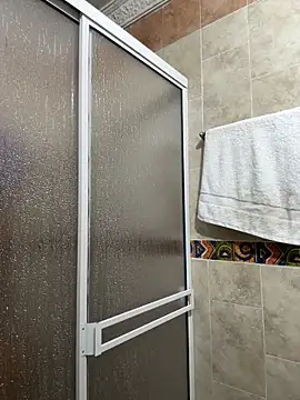 Naticol1 online show from March 2026 10:32:01 PM