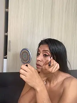 Snapshot of Tammy_Fire chatting on September 2025 04:52:02 PM Tammy Fire online show from September 2025 04:52:02 PM