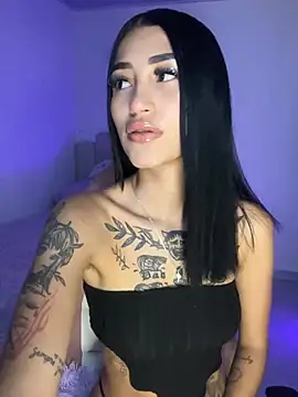 Cassie howard  online show from December 2024 04:09:02 AM