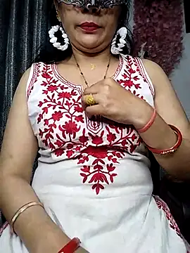 Snapshot of sexy_bhabhi69 chatting on February 2025 08:06:01 AM sexy bhabhi69 online show from February 2025 08:06:01 AM