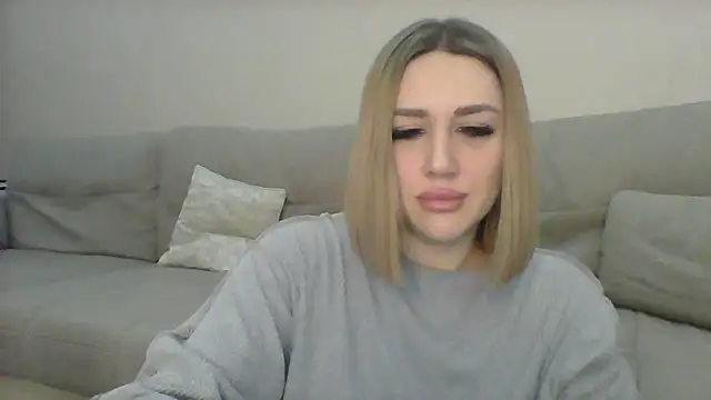 Snapshot of VickyLove047 chatting on January 2025 04:02:02 PM VickyLove047 online show from January 2025 04:02:02 PM