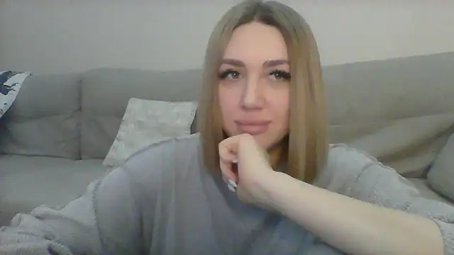 Snapshot of VickyLove047 chatting on January 2025 05:37:02 AM VickyLove047 online show from January 2025 05:37:02 AM