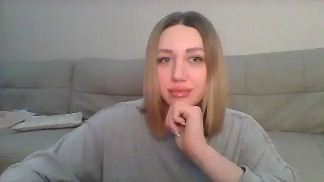 Snapshot of VickyLove047 chatting on February 2025 03:19:01 PM VickyLove047 online show from February 2025 03:19:01 PM