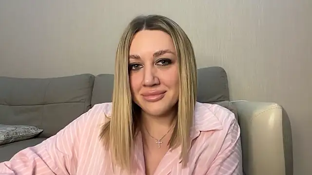 Snapshot of VickyLove047 chatting on October 2025 06:16:02 PM VickyLove047 online show from October 2025 06:16:02 PM