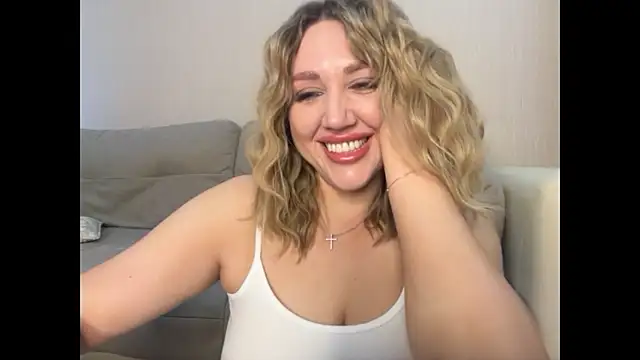 VickyLove047 online show from July 2026 06:30:01 AM