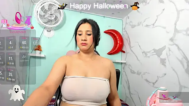 Snapshot of karime_sexygirl chatting on November 2025 11:23:02 AM karime sexygirl online show from November 2025 11:23:02 AM