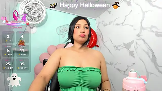 Snapshot of karime_sexygirl chatting on November 2025 10:49:01 AM karime sexygirl online show from November 2025 10:49:01 AM