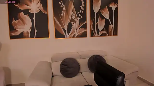 FernandaX1 online show from November 2025 10:59:02 AM