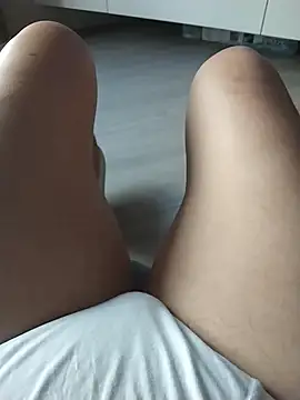 Snapshot of Dannydy2015 chatting on January 2026 01:42:02 AM Dannydy2015 online show from January 2026 01:42:02 AM