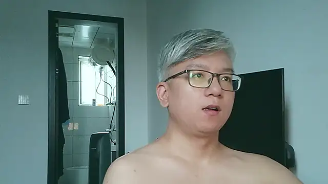 Snapshot of leoUSIR chatting on September 2025 08:49:01 AM leoUSIR online show from September 2025 08:49:01 AM