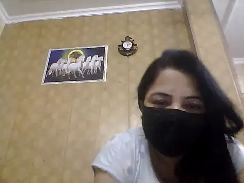 hornycoupleJandS online show from May 2026 06:23:02 PM
