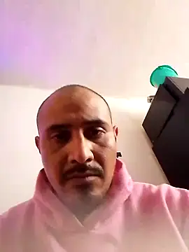 Snapshot of NewBe9D9 chatting on March 2025 09:02:02 PM NewBe9D9 online show from March 2025 09:02:02 PM