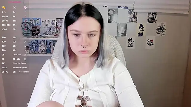 Snapshot of tender_kiitty chatting on October 2025 08:43:02 PM tender kiitty online show from October 2025 08:43:02 PM