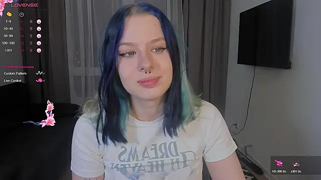 Snapshot of tender_kiitty chatting on January 2026 10:37:02 PM tender kiitty online show from January 2026 10:37:02 PM