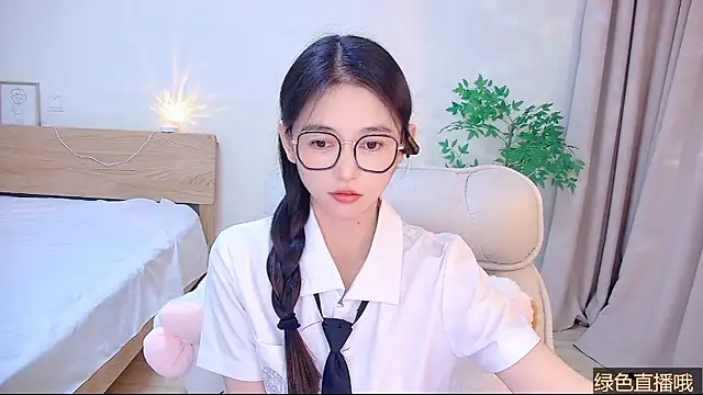 Snapshot of CN-Babycat chatting on January 2026 03:33:01 AM CN-Babycat online show from January 2026 03:33:01 AM