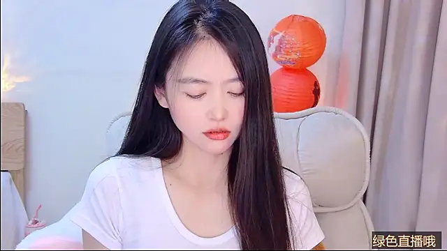 Snapshot of CN-Babycat chatting on February 2026 04:19:02 AM CN-Babycat online show from February 2026 04:19:02 AM