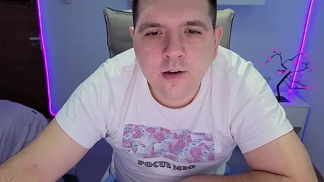 Snapshot of JasonJacks chatting on December 2025 03:46:01 AM JasonJacks online show from December 2025 03:46:01 AM