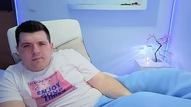 Snapshot of JasonJacks chatting on February 2026 07:02:01 AM JasonJacks online show from February 2026 07:02:01 AM