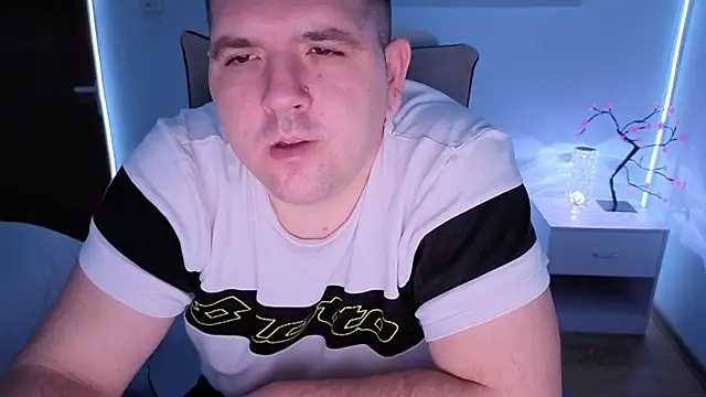 Snapshot of JasonJacks chatting on February 2026 02:24:01 AM JasonJacks online show from February 2026 02:24:01 AM