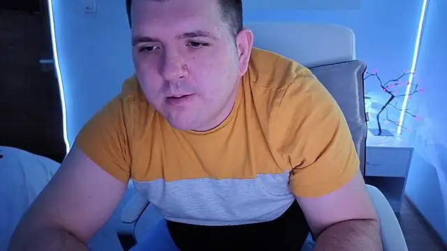 Snapshot of JasonJacks chatting on March 2026 05:44:01 AM JasonJacks online show from March 2026 05:44:01 AM