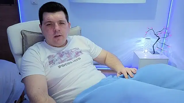 Snapshot of JasonJacks chatting on April 2026 03:05:01 AM JasonJacks online show from April 2026 03:05:01 AM