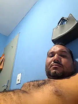 Snapshot of alexjs84 chatting on April 2026 01:14:02 AM alexjs84 online show from April 2026 01:14:02 AM