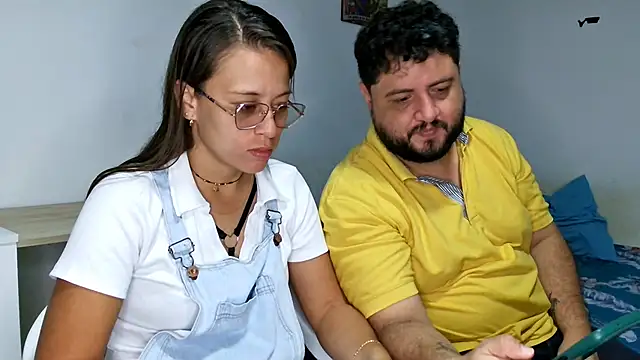 Snapshot of Paloma_Desire chatting on January 2025 01:06:02 PM Paloma Desire online show from January 2025 01:06:02 PM