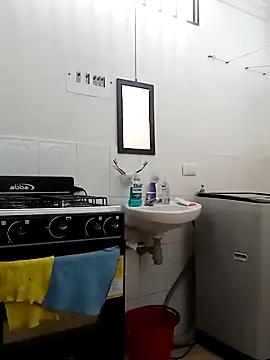 Snapshot of AlexP457 chatting on February 2025 03:07:01 PM AlexP457 online show from February 2025 03:07:01 PM