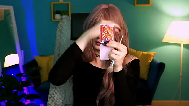 Snapshot of JadeCastle_ chatting on March 2025 02:21:02 AM JadeCastle online show from March 2025 02:21:02 AM