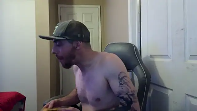 Huntzg23 online show from March 2026 10:54:02 AM