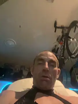 Snapshot of kinkycdslutsv chatting on February 2026 05:40:02 PM kinkycdslutsv online show from February 2026 05:40:02 PM