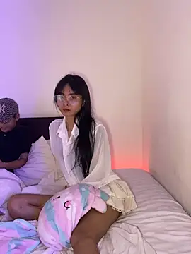 Snapshot of Nn065 chatting on March 2025 09:06:02 AM Nn065 online show from March 2025 09:06:02 AM