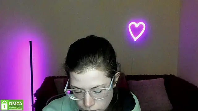 Alicia redfollow online show from March 2025 06:35:02 AM