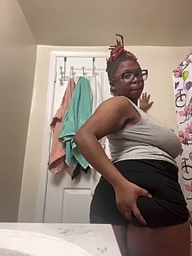 kiaxkiaa online show from December 2024 10:13:02 PM