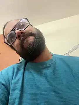 Snapshot of Arsh_Loves_Luv chatting on December 2024 04:55:02 AM Arsh Loves Luv online show from December 2024 04:55:02 AM