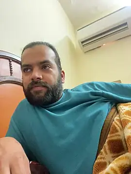 Snapshot of Arsh_Loves_Luv chatting on December 2024 09:06:02 AM Arsh Loves Luv online show from December 2024 09:06:02 AM