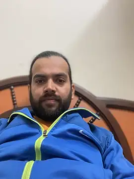 Snapshot of Arsh_Loves_Luv chatting on December 2024 06:24:02 PM Arsh Loves Luv online show from December 2024 06:24:02 PM