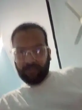 Snapshot of Arsh_Loves_Luv chatting on December 2025 12:38:02 AM Arsh Loves Luv online show from December 2025 12:38:02 AM