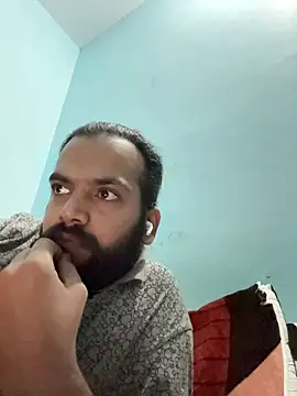 Snapshot of Arsh_Loves_Luv chatting on January 2026 09:46:02 AM Arsh Loves Luv online show from January 2026 09:46:02 AM