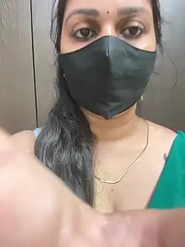 Snapshot of Akhi_Akshaya chatting on February 2025 07:32:02 PM Akhi Akshaya online show from February 2025 07:32:02 PM