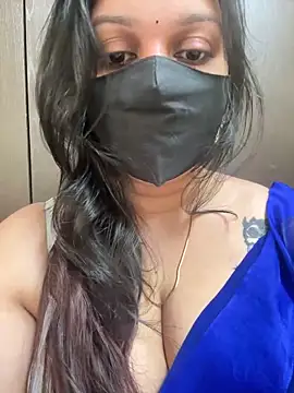 Snapshot of Akhi_Akshaya chatting on March 2025 11:07:02 AM Akhi Akshaya online show from March 2025 11:07:02 AM