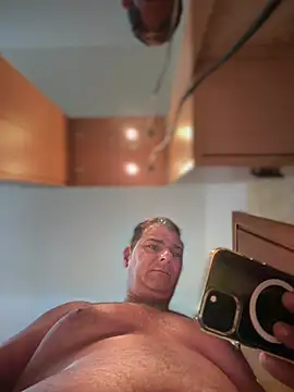 SecretlyDD online show from April 2026 01:20:01 PM