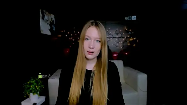 playful sophie online show from March 2025 10:35:02 AM