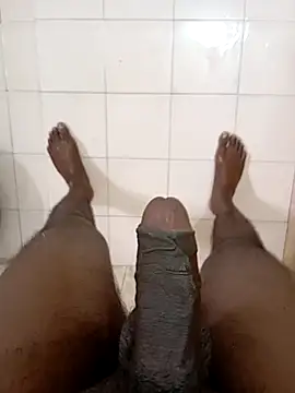 tharu111111 online show from February 2026 03:58:01 AM