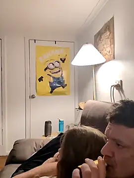 biggnipz online show from October 2025 11:33:02 AM